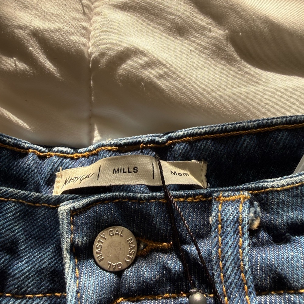 New Nasty Gal Mills Mom Denim Jeans size 8 - Picture 11 of 11